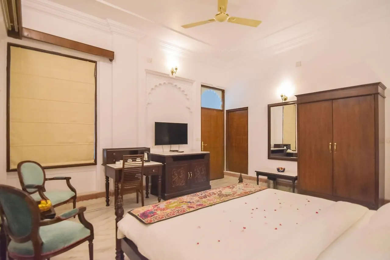 Hotel Raj Kuber Udaipur