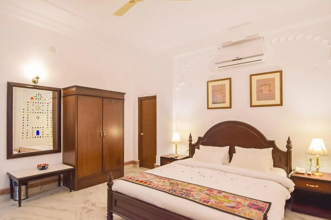 Hotel Raj Kuber Udajpur
