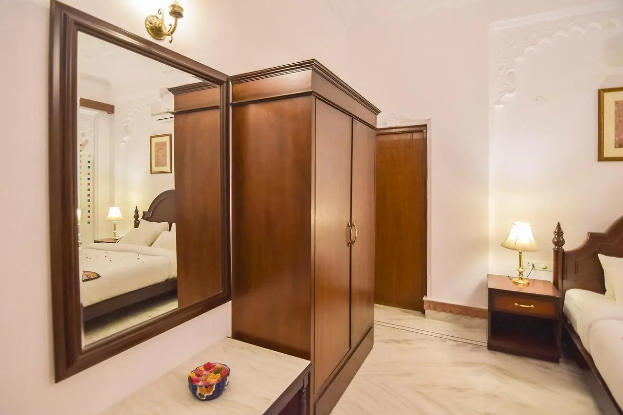 Hotel Raj Kuber Udajpur